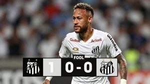 Neymar brilha com dois gols e conduz Santos ao empate contra a Chapecoense